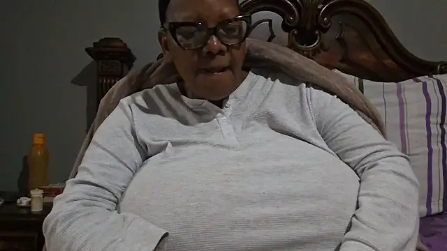 SEXYBOOBSNASS online show from 9, 11, 2025