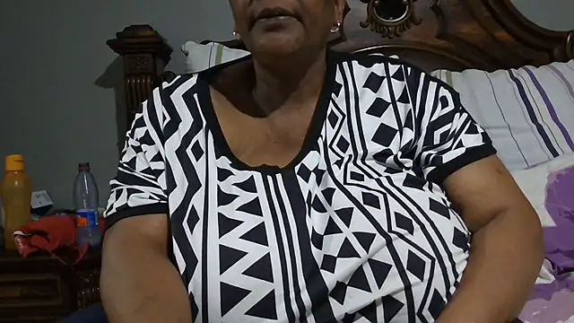 SEXYBOOBSNASS online show from 25, 10, 2025