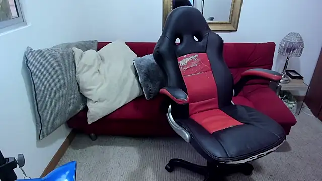 NicolettColin online show from 18, 3, 2025