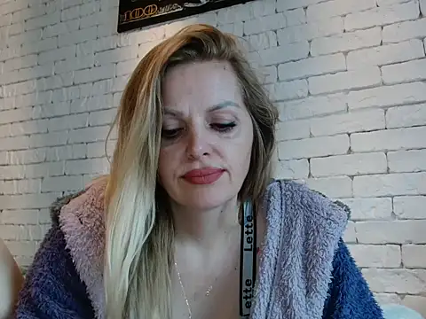 Angel girllovemy online show from 4, 10, 2025