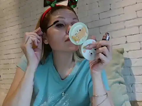 Angel girllovemy online show from 24, 11, 2025