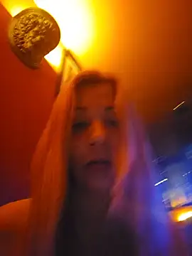 Snapshot of wildlia chatting on 24, 6, 2026 wildlia online show from 24, 6, 2026