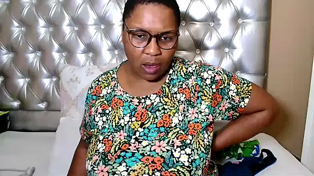 missboobsxx online show from 12, 2, 2026