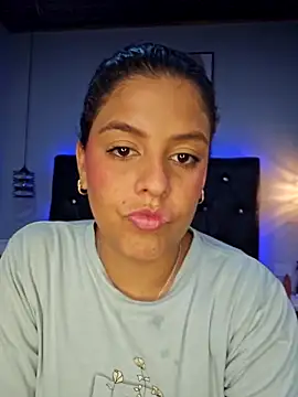 SunnyLovefg online show from 4, 10, 2025