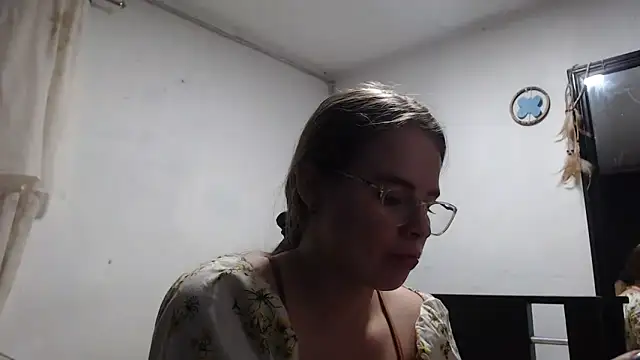 HellenMiyer1111 online show from 18, 10, 2025