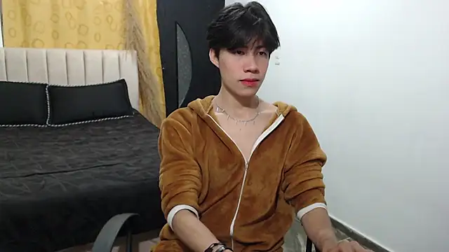 Elio-cam online show from 6, 12, 2024