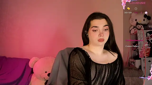 YsabellViveris online show from 28, 9, 2025