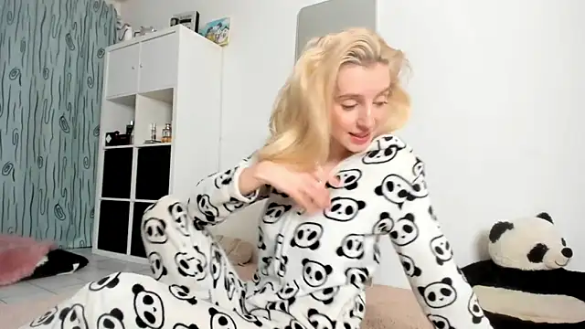 KenzieDawton online show from 19, 11, 2025