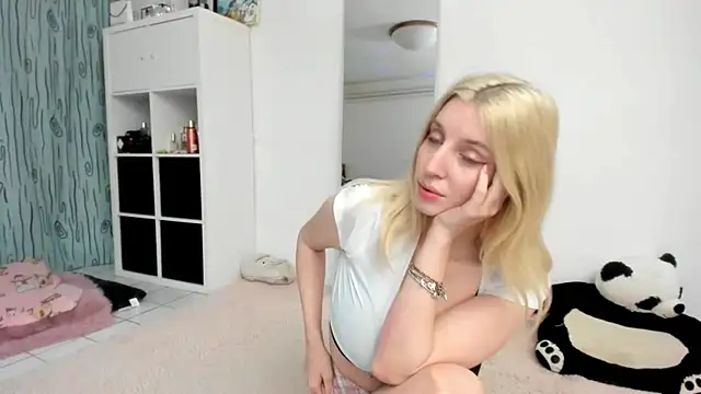 KenzieDawton online show from 25, 3, 2026