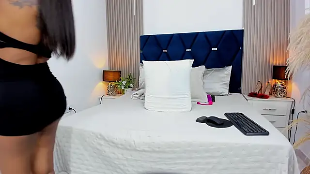 gabytyara2 online show from 18, 2, 2026