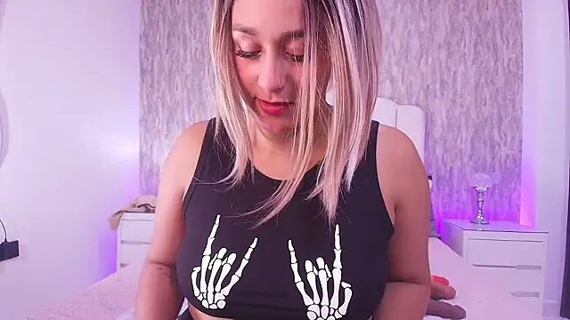 raven lilith  online show from 22, 2, 2026