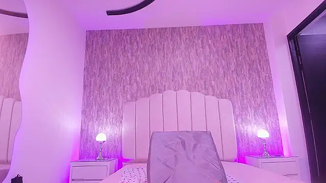 raven lilith  online show from 15, 2, 2026