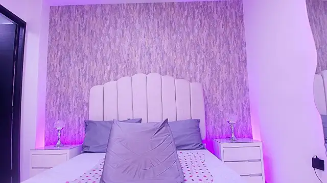 raven lilith  online show from 20, 3, 2026