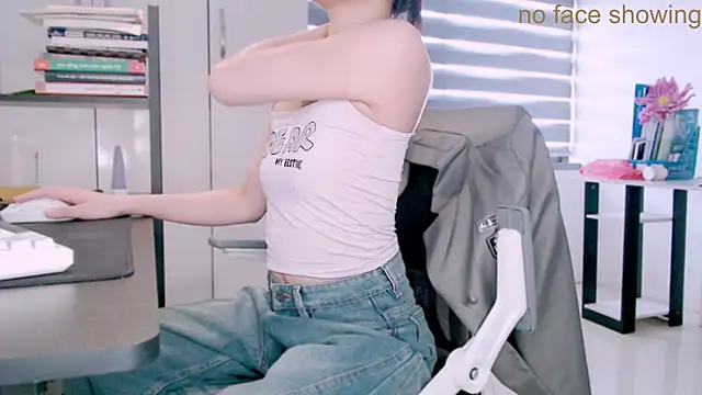 Shyn   online show from 27, 11, 2025