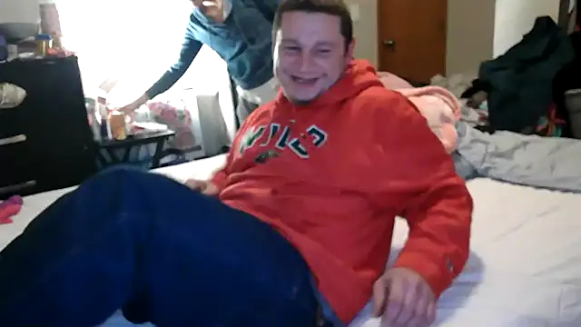 Deepsounding8585 online show from 3, 3, 2025