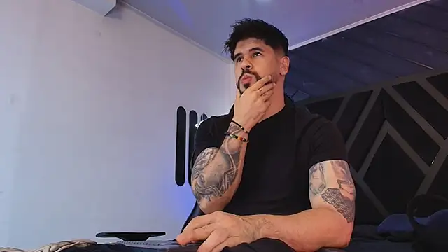 Petesevans online show from 7, 4, 2026