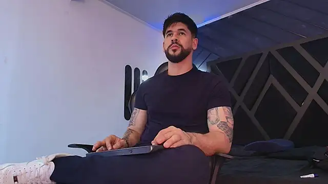 Petesevans online show from 10, 4, 2026