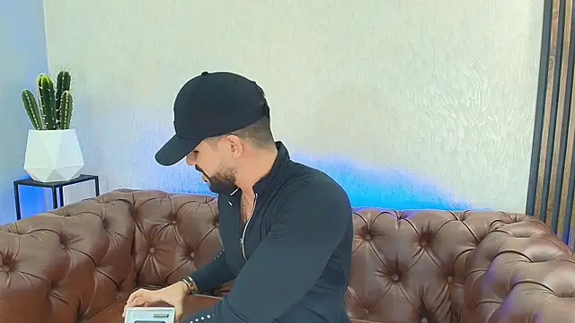 Snapshot of Petesevans chatting on 4, 7, 2026 Petesevans online show from 4, 7, 2026