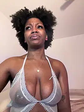 mochamimi online show from 10, 4, 2026