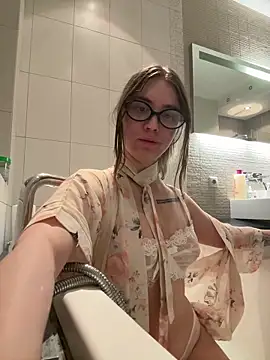 liasha s online show from 21, 3, 2026