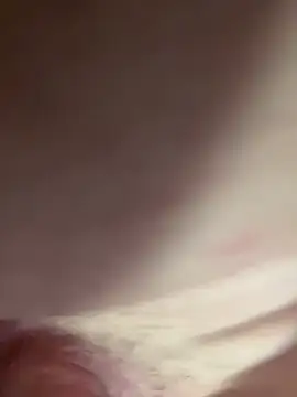 Snapshot of shehandme chatting on 22, 2, 2026 shehandme online show from 22, 2, 2026