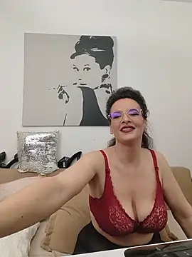 Snapshot of RebeccaNoble chatting on 15, 6, 2026 RebeccaNoble online show from 15, 6, 2026