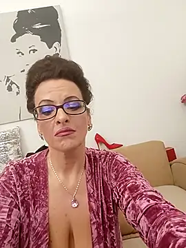 Snapshot of RebeccaNoble chatting on 22, 2, 2026 RebeccaNoble online show from 22, 2, 2026