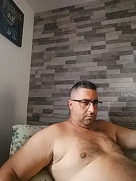 ADRIAN ADI40 online show from 20, 5, 2026