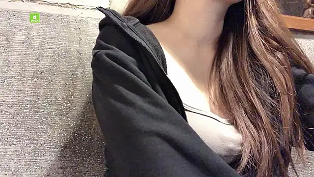 Tw Zoella online show from 14, 1, 2025