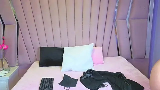 fisting anal 69 online show from 14, 1, 2026