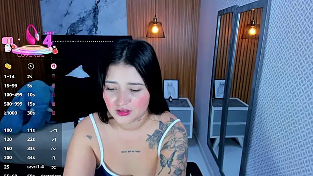 BIANCAROY1 online show from 13, 11, 2025