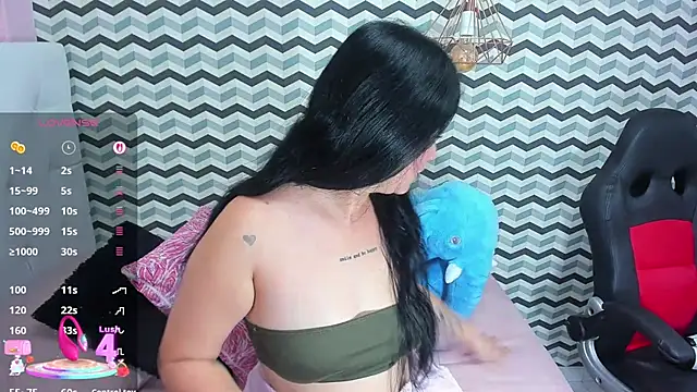 BIANCAROY1 online show from 12, 9, 2025