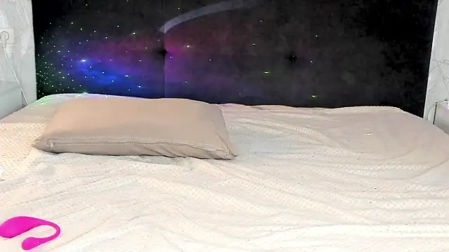 Eva Merlin3 online show from 27, 10, 2025