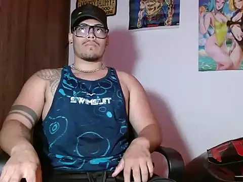 Snapshot of Danielsbigcum chatting on 5, 10, 2025 Danielsbigcum online show from 5, 10, 2025