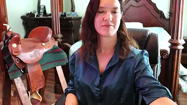 thornburyrose online show from 3, 12, 2025