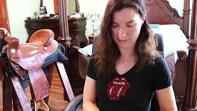 thornburyrose online show from 1, 3, 2025