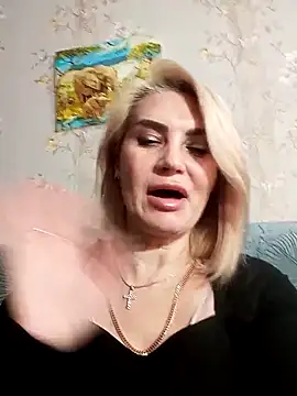 JennyOMay online show from 28, 2, 2025