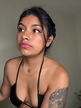 ChantalPetit online show from 11, 1, 2026