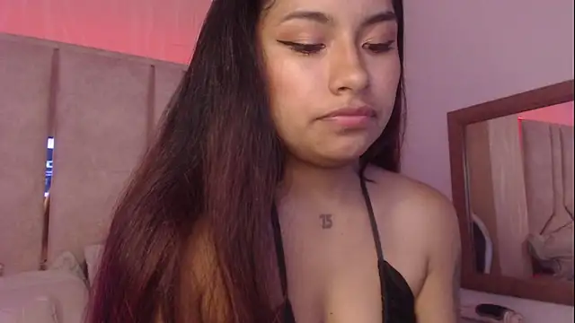 ChantalPetit online show from 10, 11, 2025