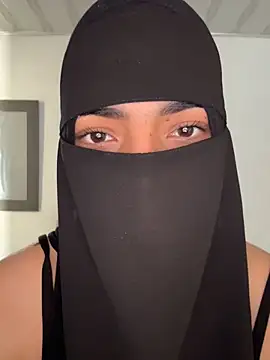 Snapshot of radiagazali chatting on 11, 2, 2026 radiagazali online show from 11, 2, 2026