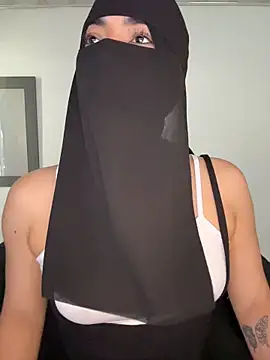 Snapshot of radiagazali chatting on 2, 2, 2026 radiagazali online show from 2, 2, 2026