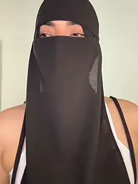 Snapshot of radiagazali chatting on 12, 2, 2026 radiagazali online show from 12, 2, 2026