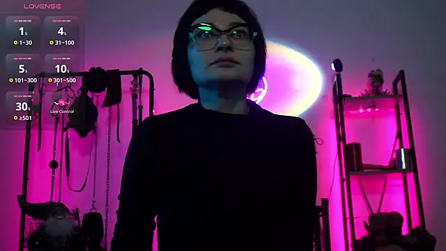 CyberXGoddess online show from 15, 12, 2025