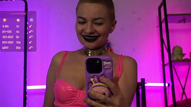 Snapshot of CyberXGoddess chatting on 7, 2, 2026 CyberXGoddess online show from 7, 2, 2026