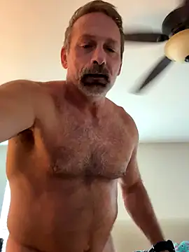 Bronco9602 online show from 5, 11, 2025