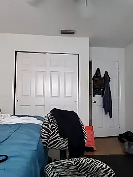 Scarlettishere online show from 2, 2, 2025