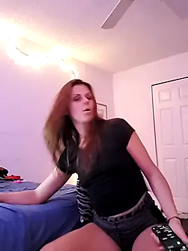 Scarlettishere online show from 18, 1, 2025