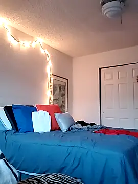 Scarlettishere online show from 2, 3, 2025