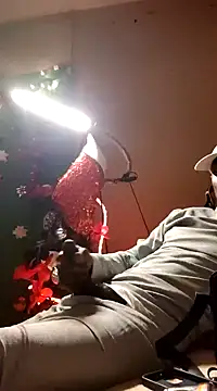 Maculine Stayr online show from 22, 12, 2024