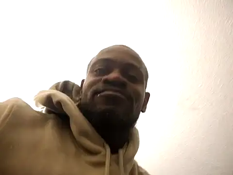 Maculine Stayr online show from 16, 1, 2025